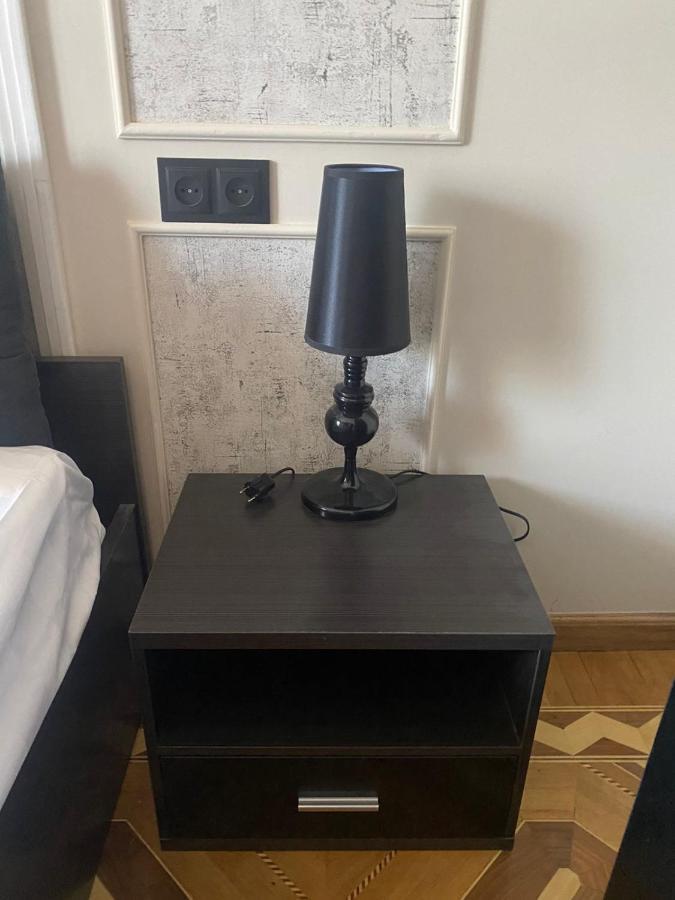 La Casa Hotel Ереван Екстериор снимка