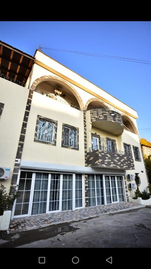 La Casa Hotel Ереван Екстериор снимка