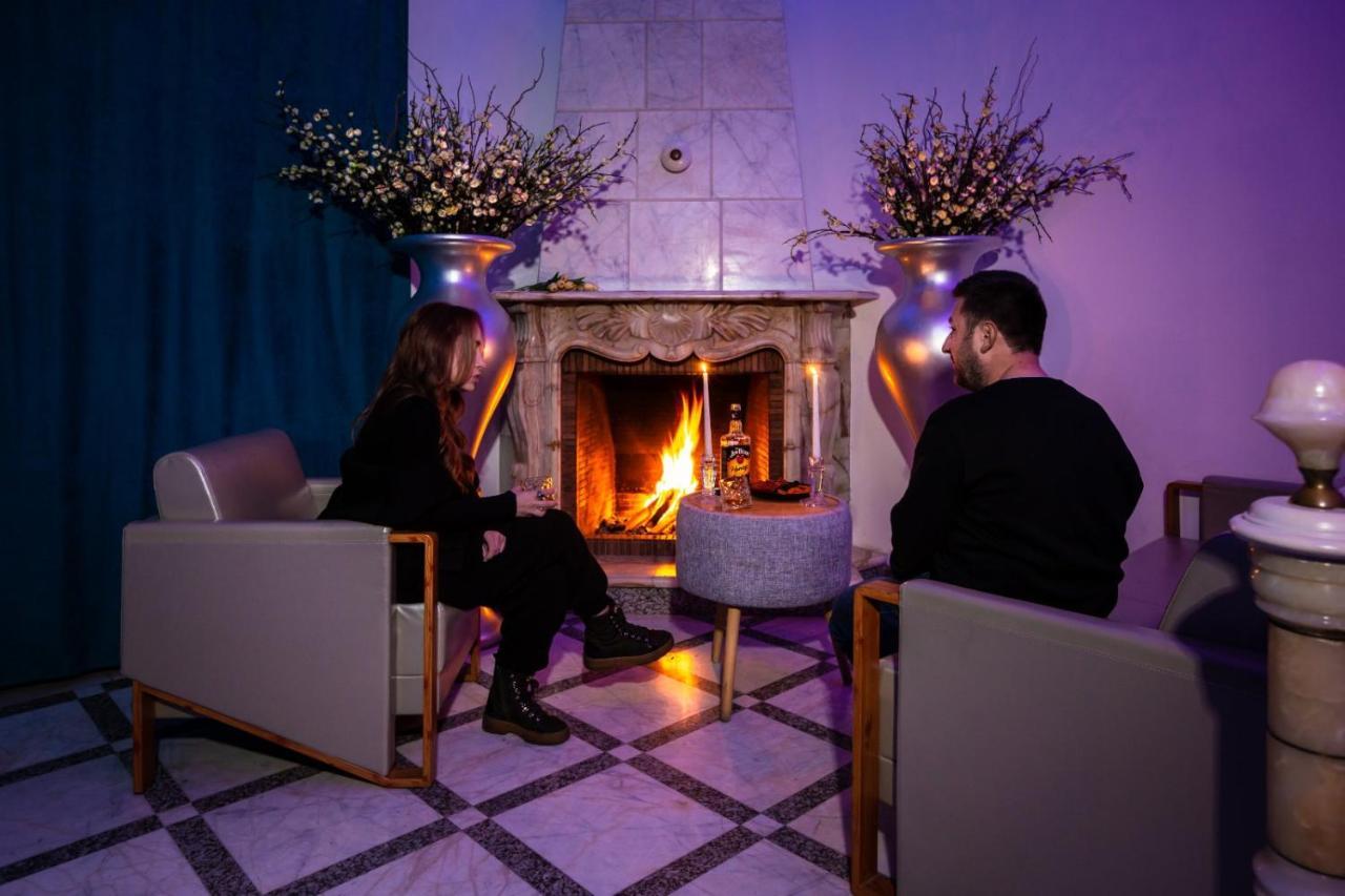 La Casa Hotel Ереван Екстериор снимка